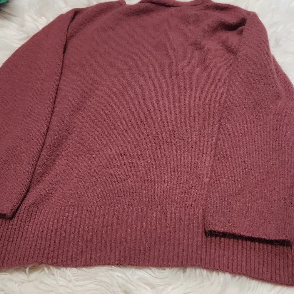 Express Sweater- Small